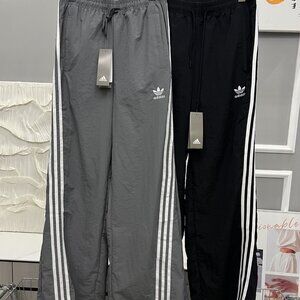 Adidas Women's Track Pants - Size M